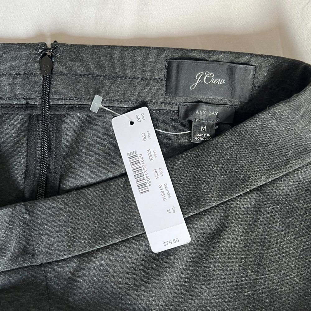 NWT — Any day elastic waist pants in eco ponte, heather charcoal, M, J Crew F